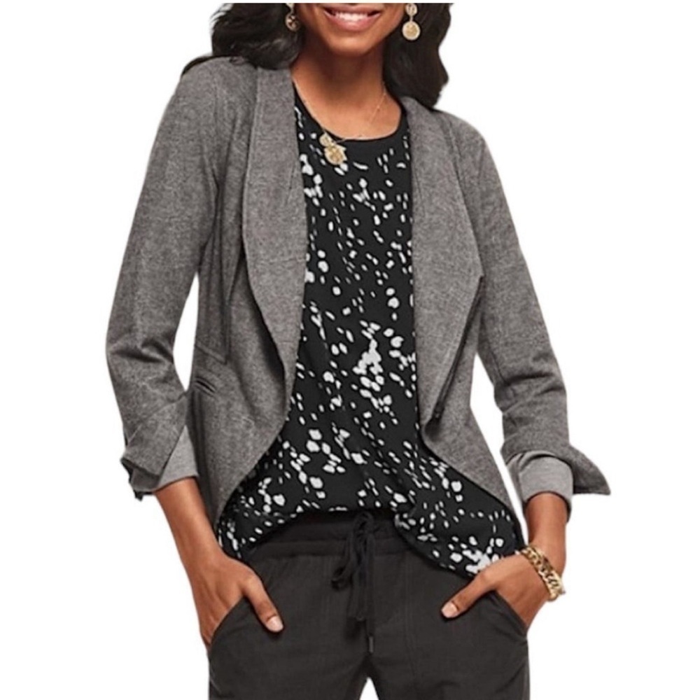Cabi Cosmos Top, Style 3597. Black, gray sheer lined. Medium